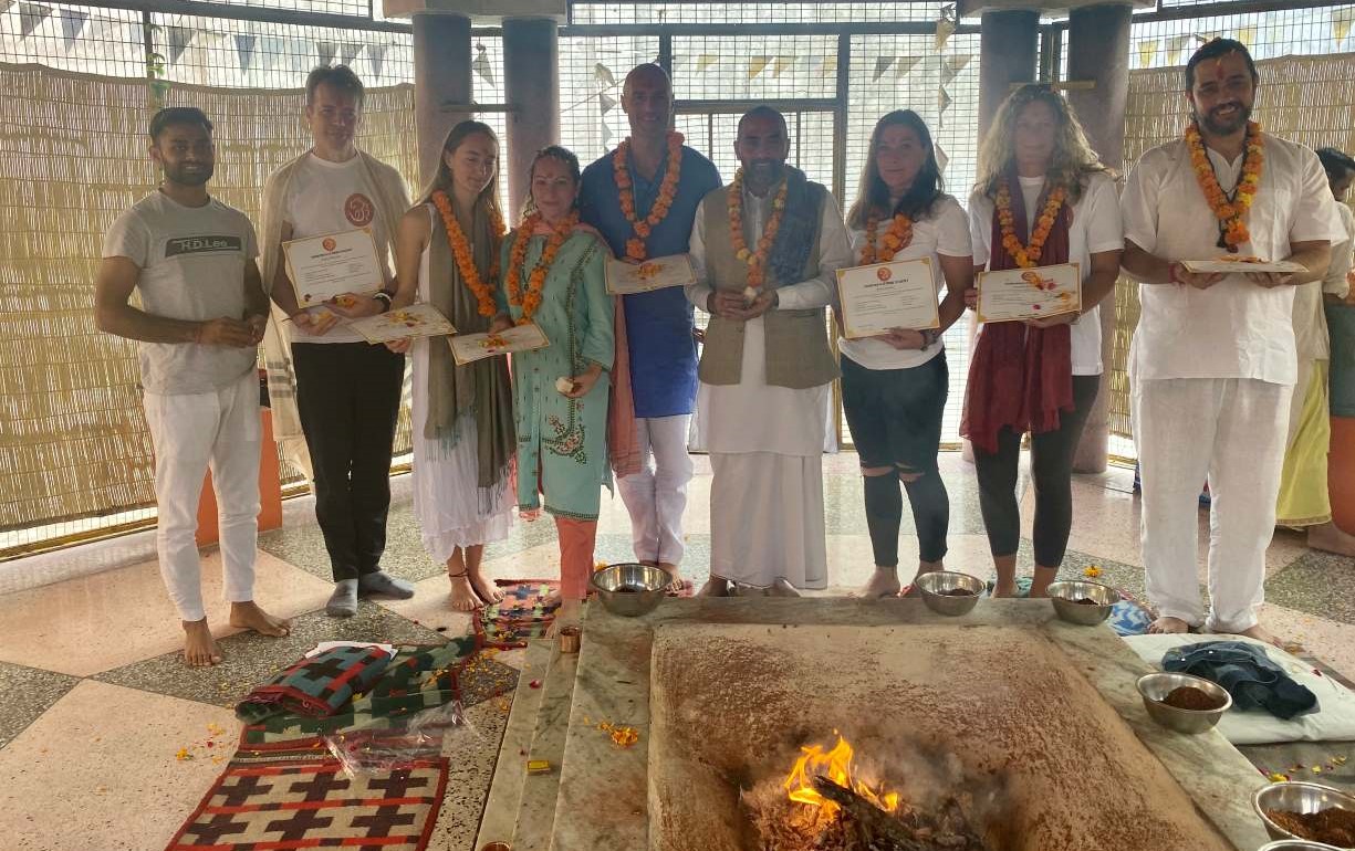 Best Yoga Teacher Training in India - Rishikesh 